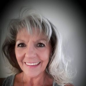 Meet your Posher, Denice